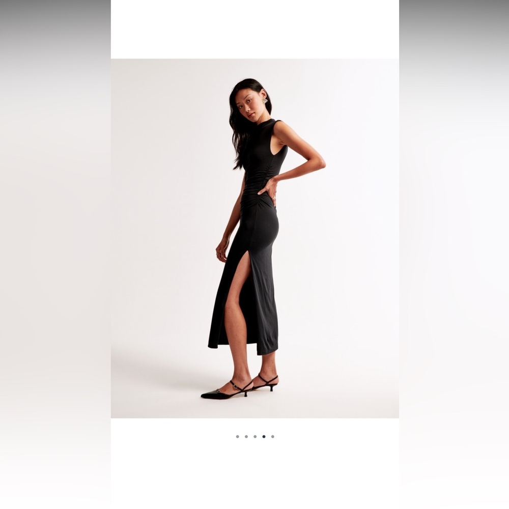 A & F Paloma MIDI Model collection dress